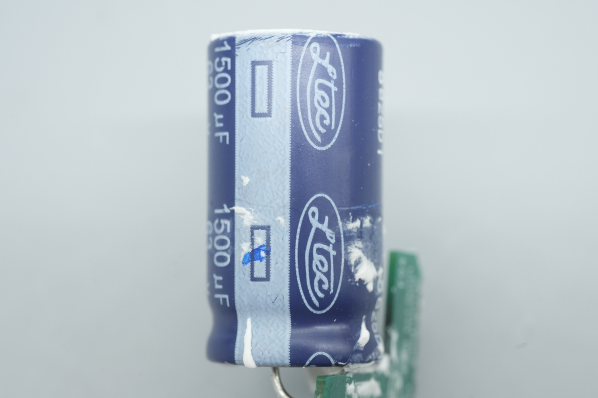 Teardown of the NVIDIA DGX Spark Original 240W USB-C Power Adapter-Chargerlab