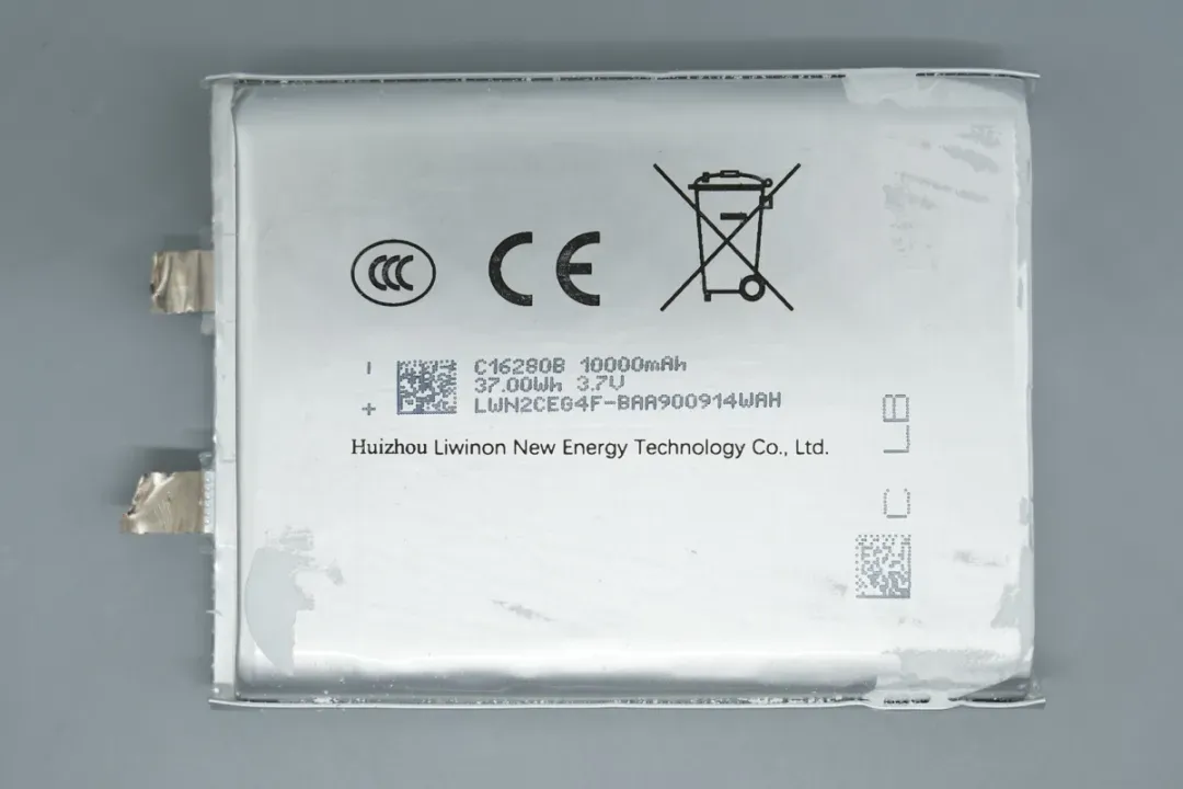 LIWINON Debuts New 10,000mAh Power Bank Cell-Chargerlab