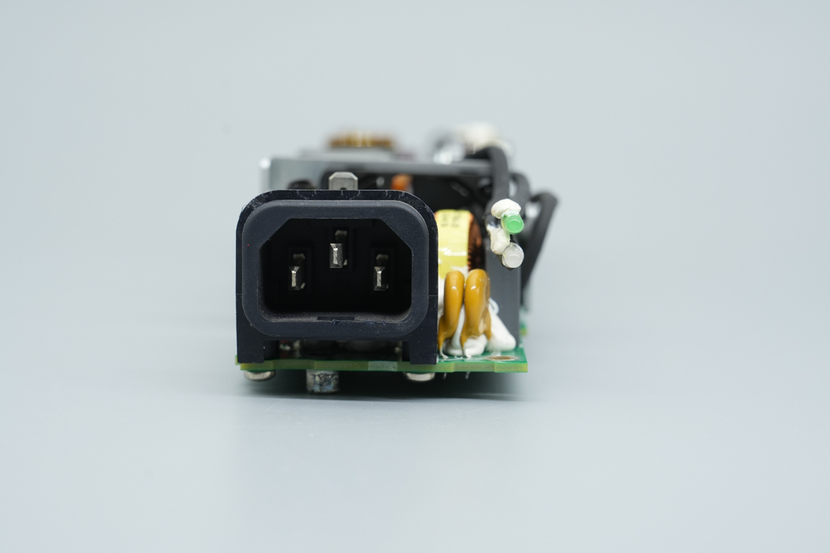 Teardown ofthe GE CSAC0250BZ 250W 80 PLUS Platinum Server Power Supply-Chargerlab
