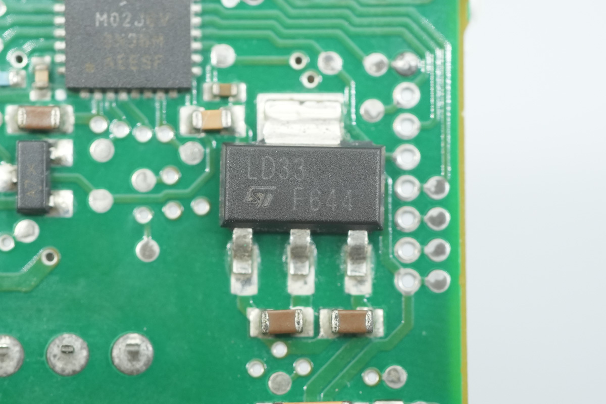 Teardown ofthe GE CSAC0250BZ 250W 80 PLUS Platinum Server Power Supply-Chargerlab