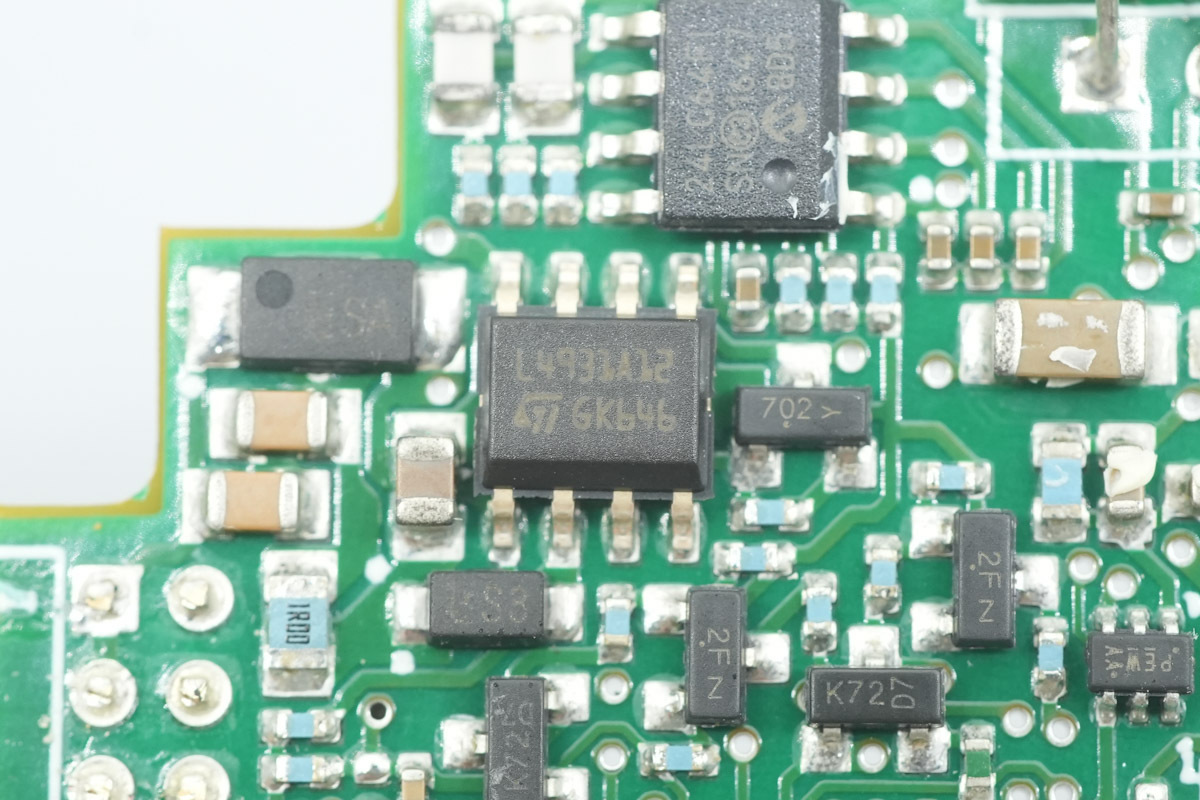 Teardown ofthe GE CSAC0250BZ 250W 80 PLUS Platinum Server Power Supply-Chargerlab