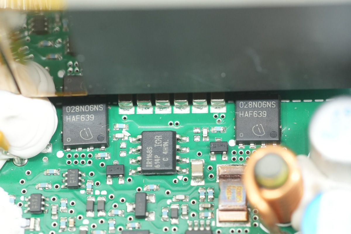 Teardown ofthe GE CSAC0250BZ 250W 80 PLUS Platinum Server Power Supply-Chargerlab