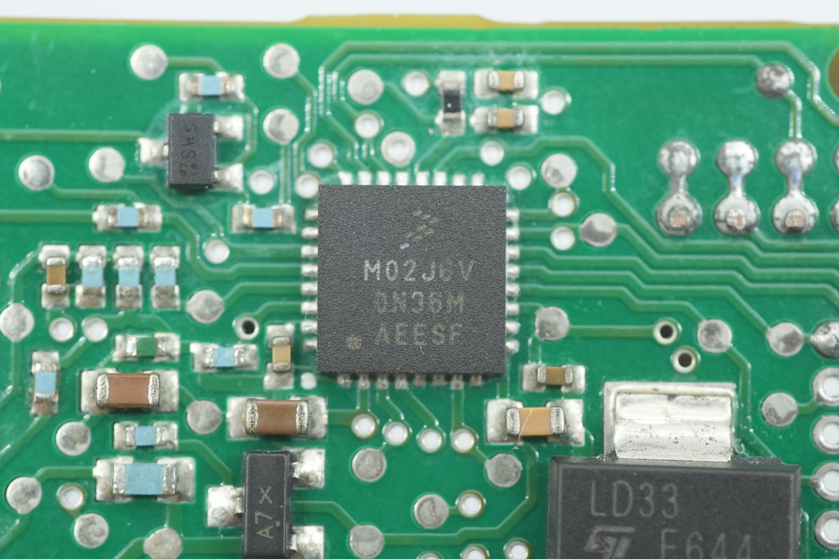 Teardown ofthe GE CSAC0250BZ 250W 80 PLUS Platinum Server Power Supply-Chargerlab