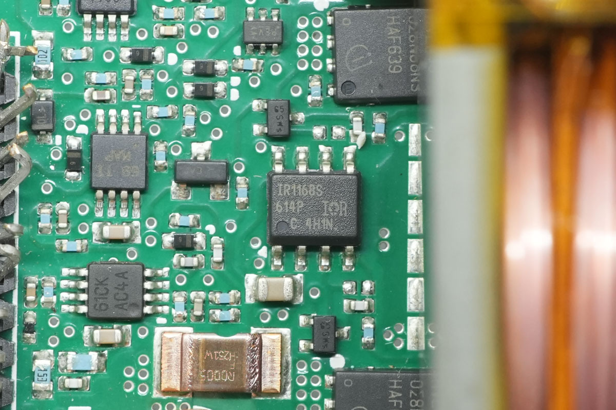 Teardown ofthe GE CSAC0250BZ 250W 80 PLUS Platinum Server Power Supply-Chargerlab