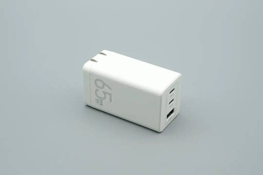 From Consumer Chargers to Servers | Exploring the Versatility of Meraki’s MK91808H-Chargerlab