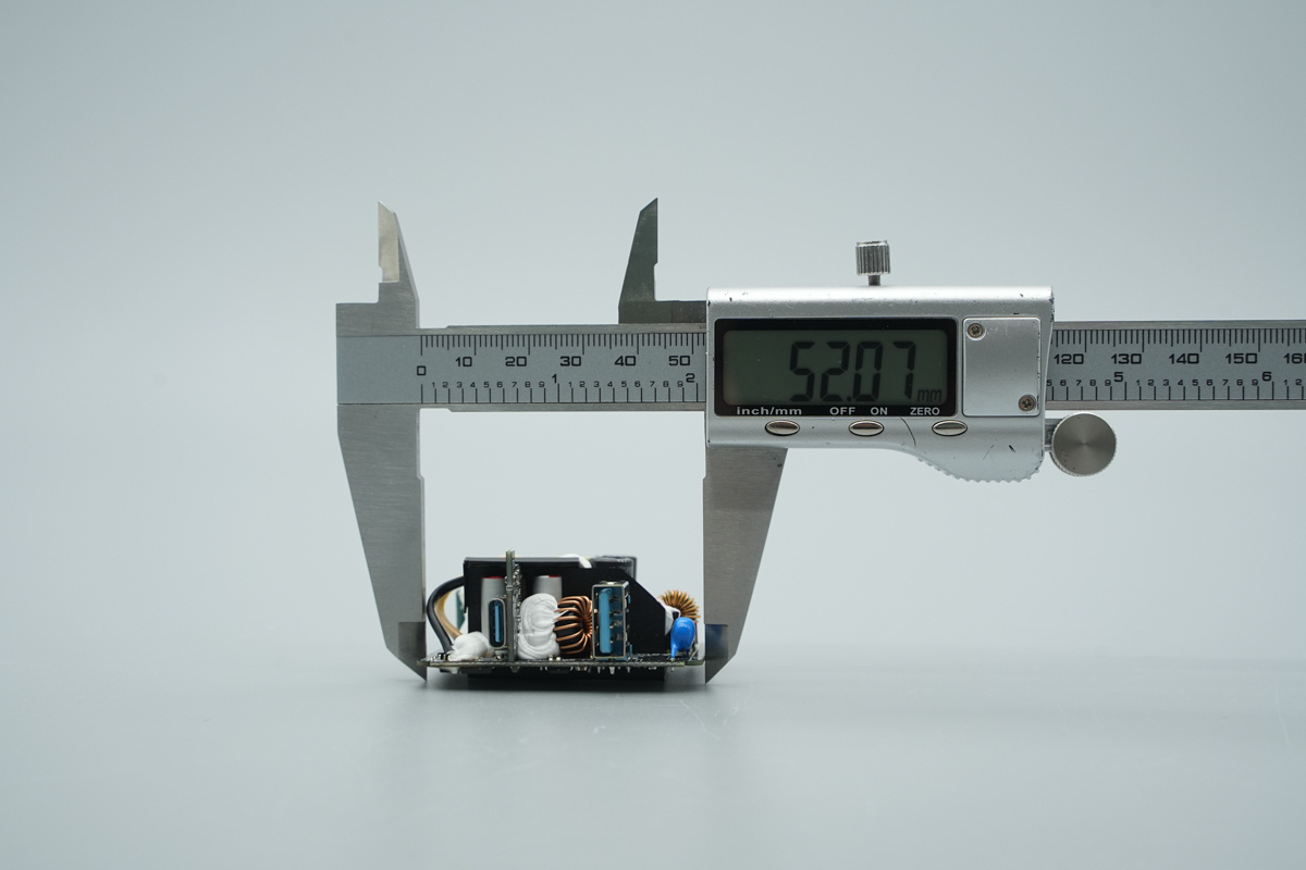 Teardown of the BULL UFCS Fast-Charging 86-Type Wall Panel-Chargerlab