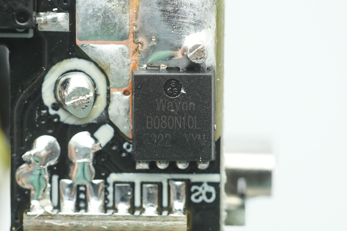 Teardown of the BULL UFCS Fast-Charging 86-Type Wall Panel-Chargerlab