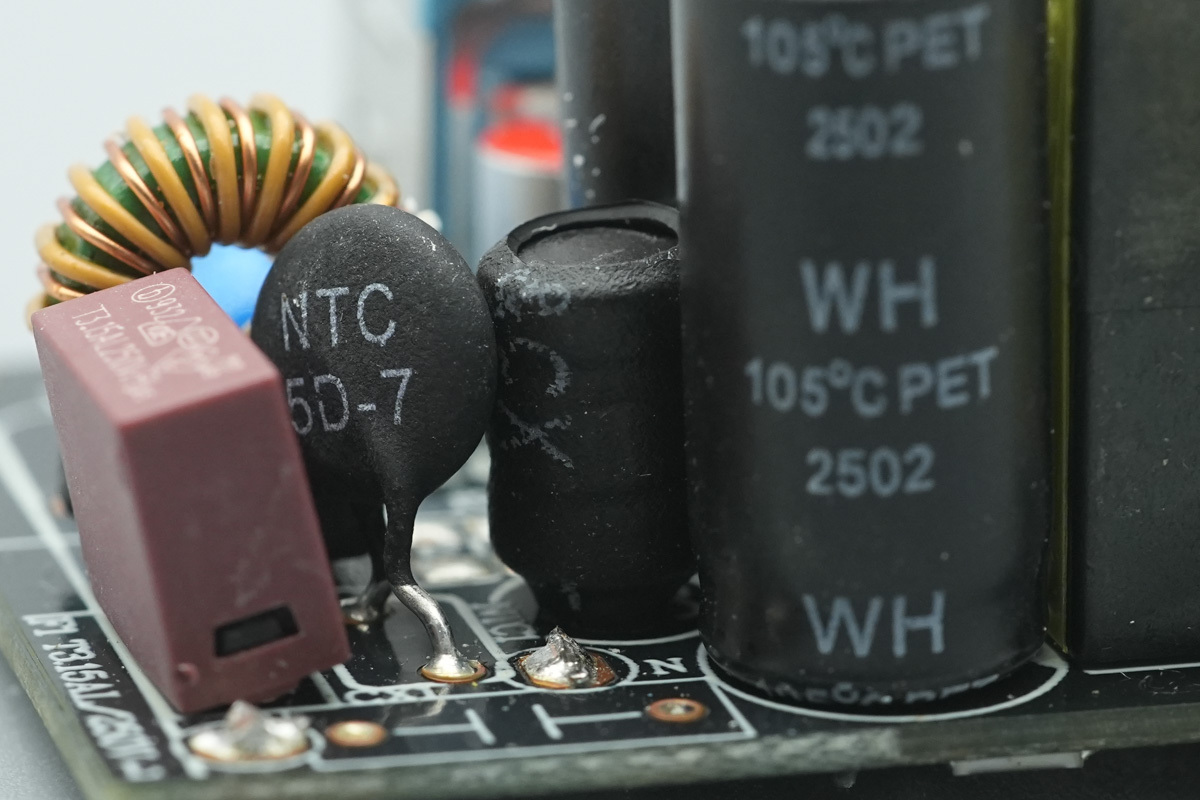 Teardown of the BULL UFCS Fast-Charging 86-Type Wall Panel-Chargerlab