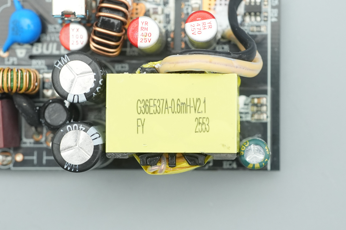Teardown of the BULL UFCS Fast-Charging 86-Type Wall Panel-Chargerlab