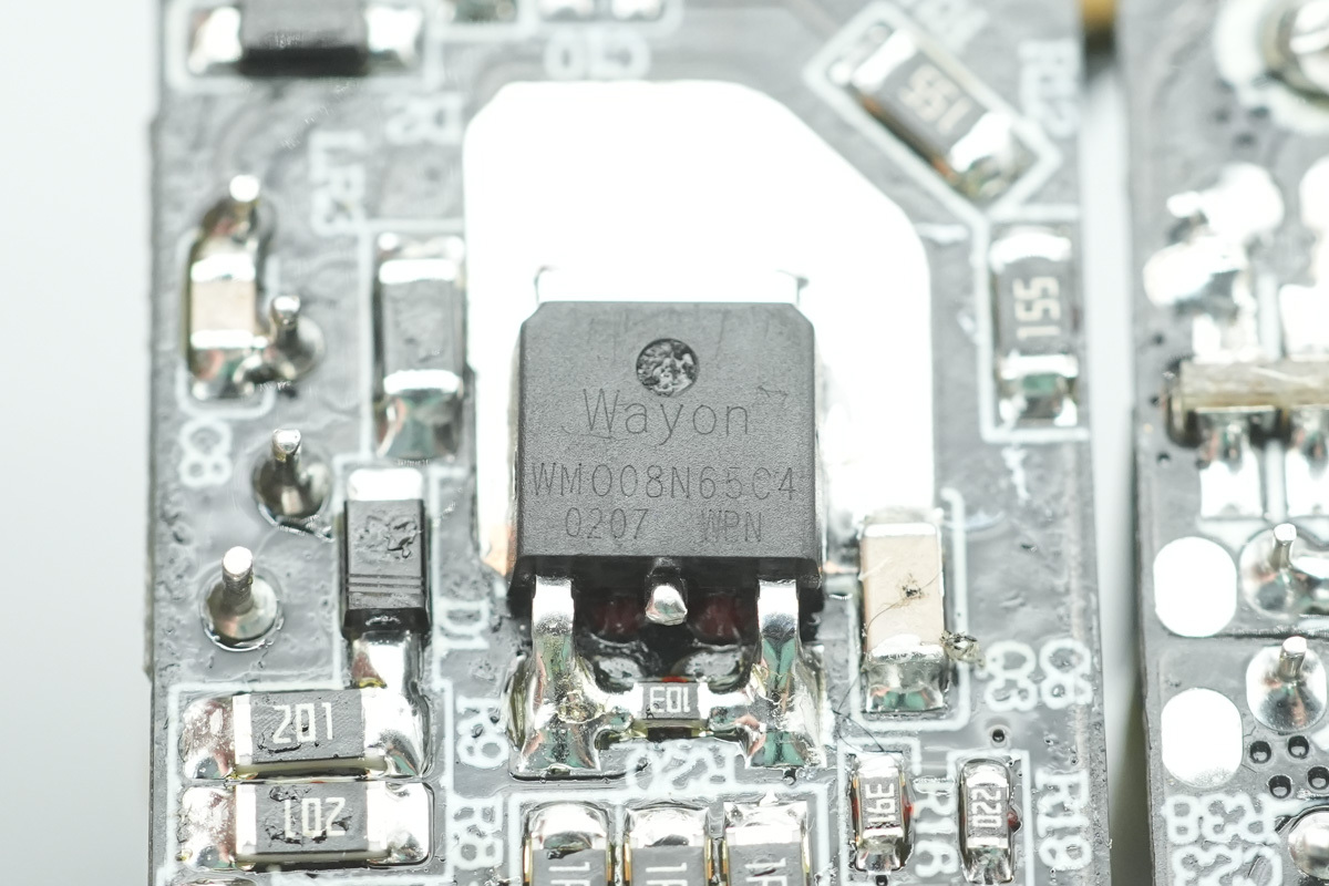 Teardown of the BULL UFCS Fast-Charging 86-Type Wall Panel-Chargerlab