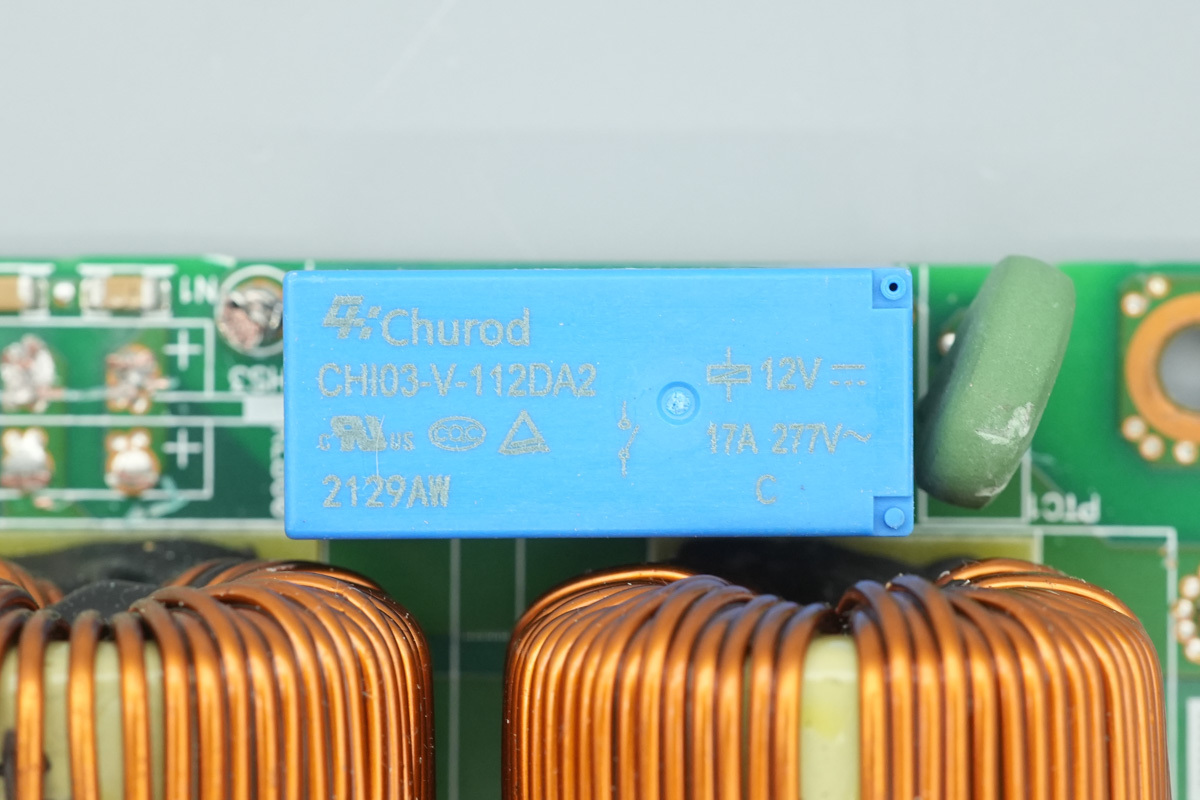 Teardown of the Delta 3000W SiC Server PSU (DPS-3000AB-22A)-Chargerlab