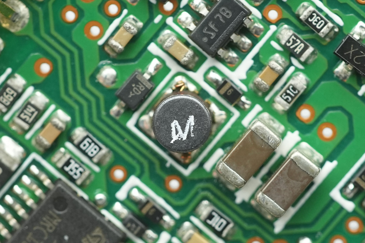 Teardown of the Delta 3000W SiC Server PSU (DPS-3000AB-22A)-Chargerlab
