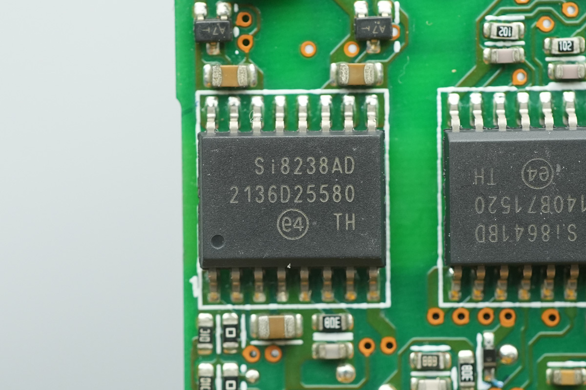Teardown of the Delta 3000W SiC Server PSU (DPS-3000AB-22A)-Chargerlab