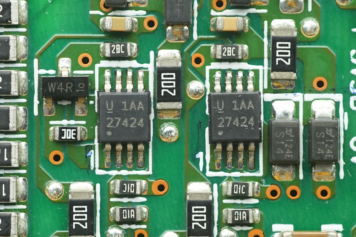 Teardown of the Delta 3000W SiC Server PSU (DPS-3000AB-22A)-Chargerlab