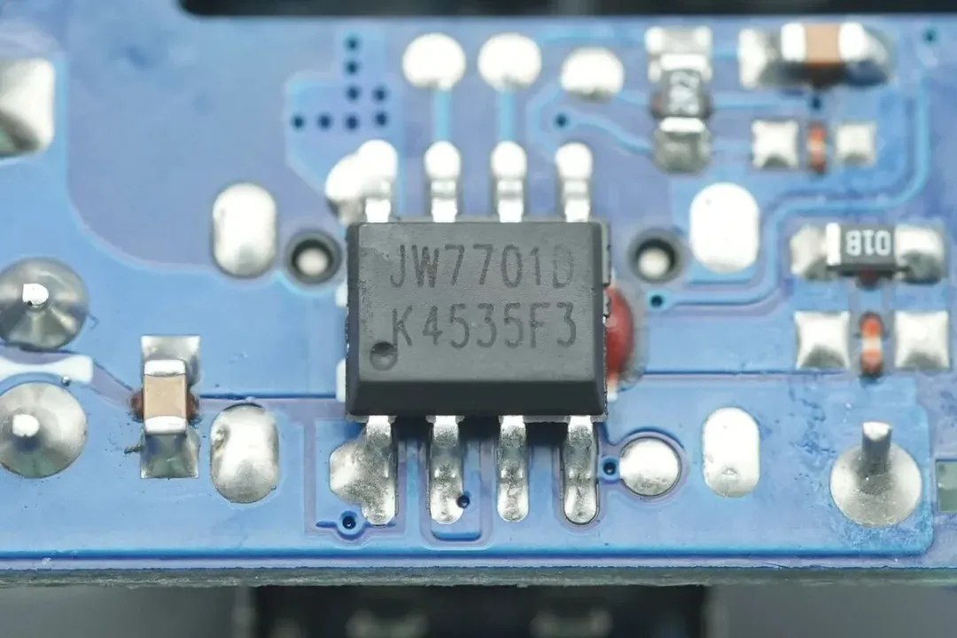 JoulWatt Unveils the JW7701D USB-C Single-Port Multi-Protocol Controller | Driving High-Integration Fast Charging-Chargerlab