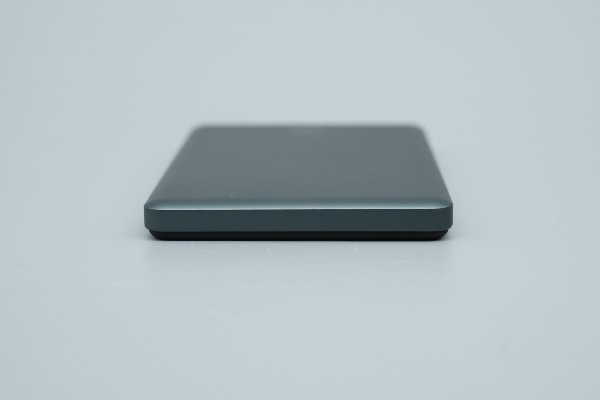 Teardown of the haha TRAVEL Ultra Slim Magnetic Wireless Powerbank 5000mAh-Chargerlab