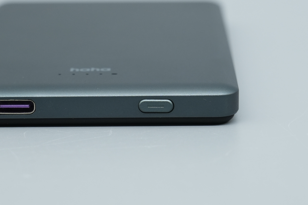Teardown of the haha TRAVEL Ultra Slim Magnetic Wireless Powerbank 5000mAh-Chargerlab