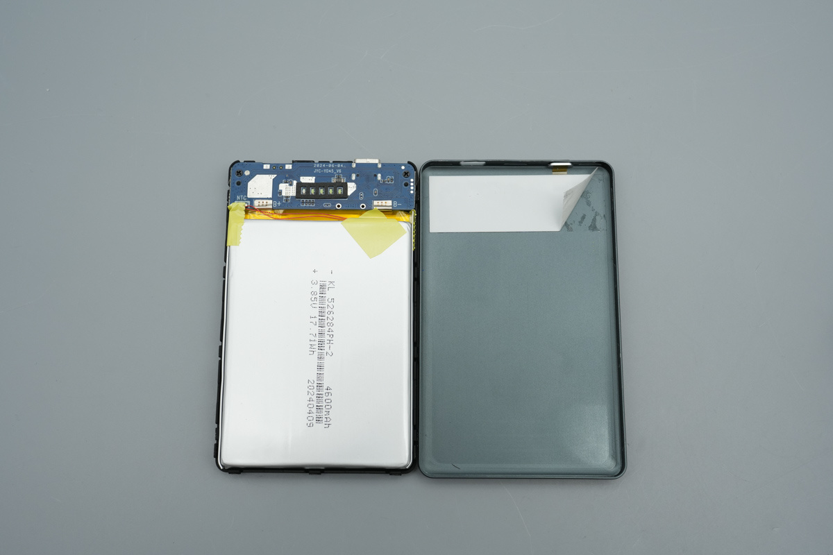 Teardown of the haha TRAVEL Ultra Slim Magnetic Wireless Powerbank 5000mAh-Chargerlab