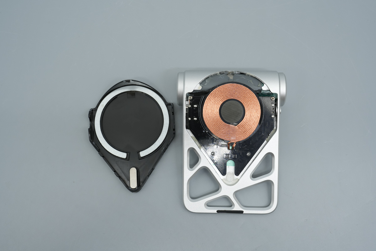 Teardown of the BLACKTIME Manta Power Magnetic Wireless Power Bank 5000mAh-Chargerlab