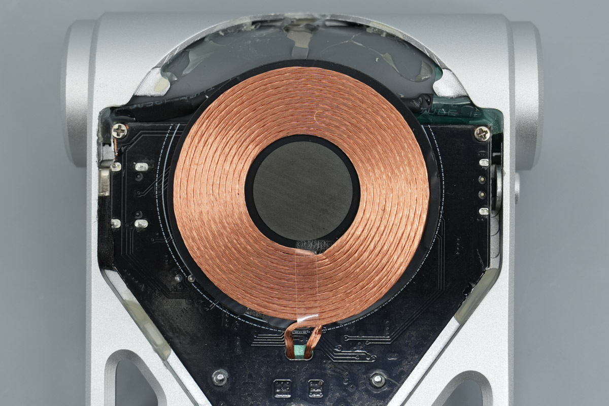 Teardown of the BLACKTIME Manta Power Magnetic Wireless Power Bank 5000mAh-Chargerlab