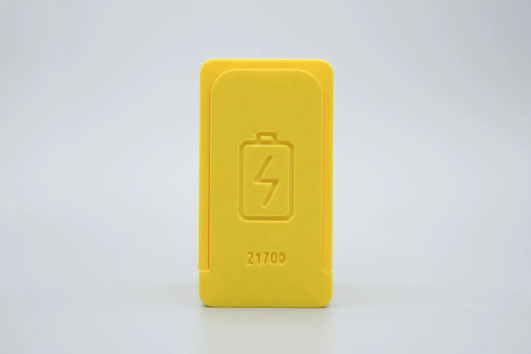 8-Bay Isolated Short-Circuit Protection, Hands-On with the Dedicated 21700 Battery Storage Box-Chargerlab