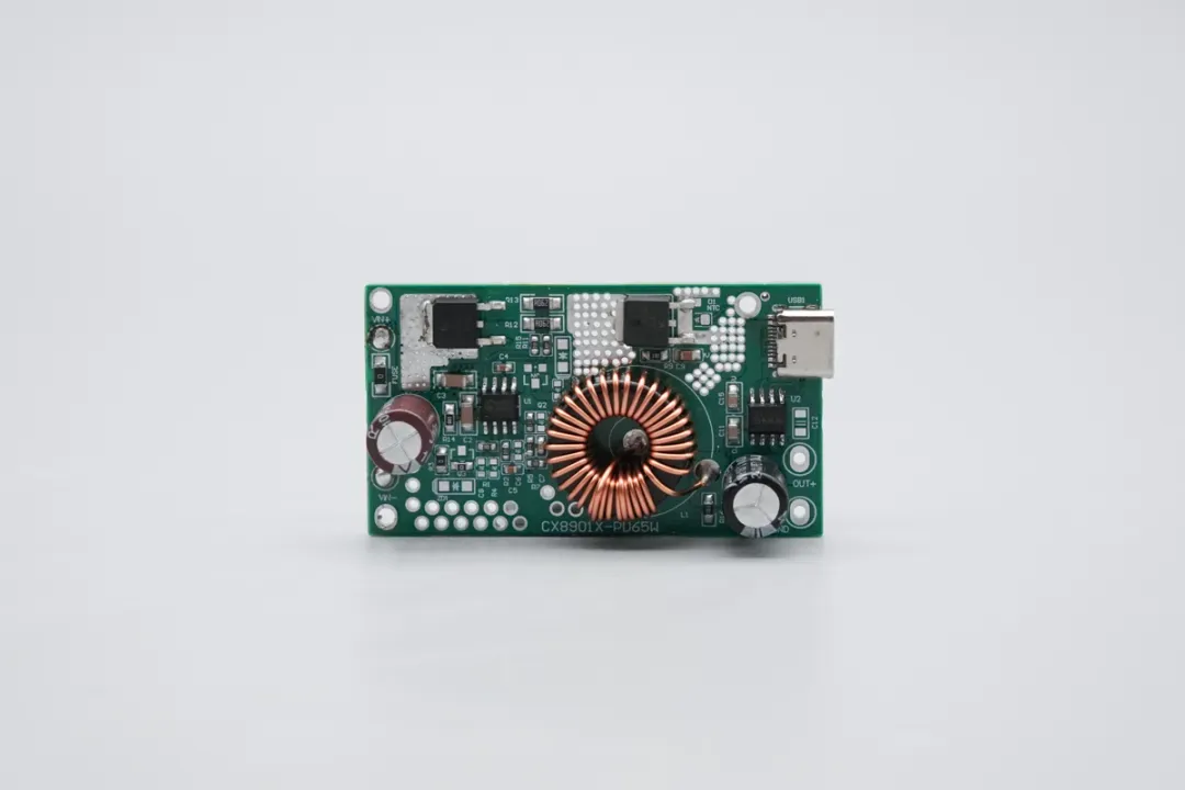 120V High-Voltage Resilience & High Efficiency | Hands-On with the Two-Wheeled EV Fast Charging Solution-Chargerlab