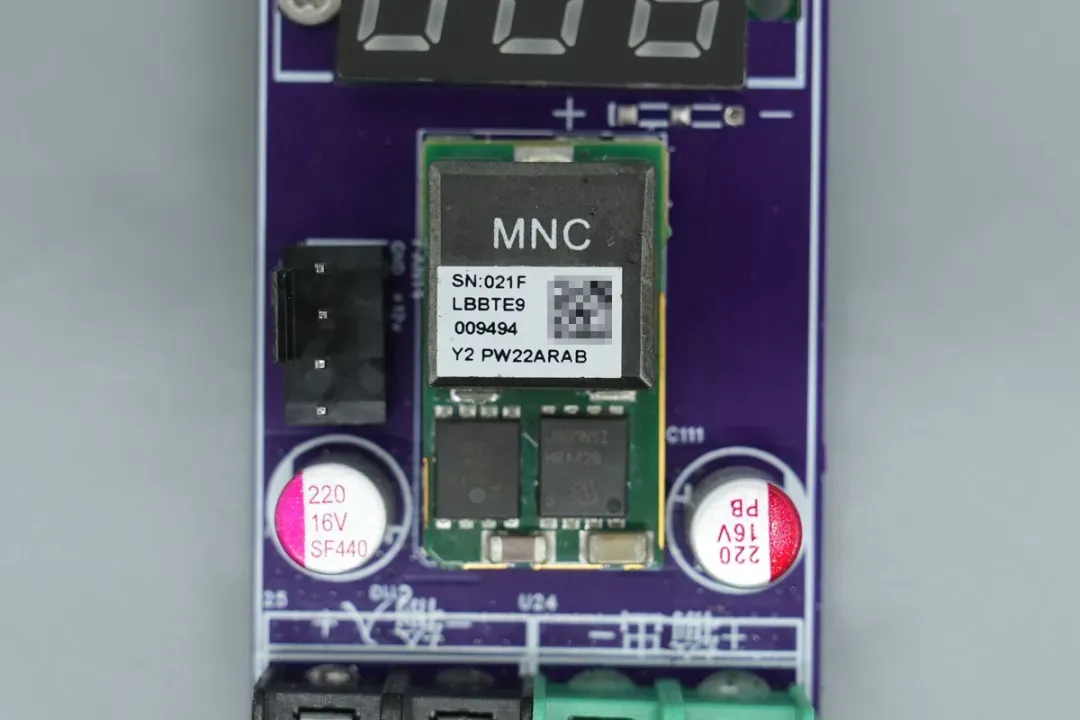 Unleashing Telecom-Grade Power | Hands-On with the 20A High-Current Non-Isolated DC-DC Buck Module-Chargerlab
