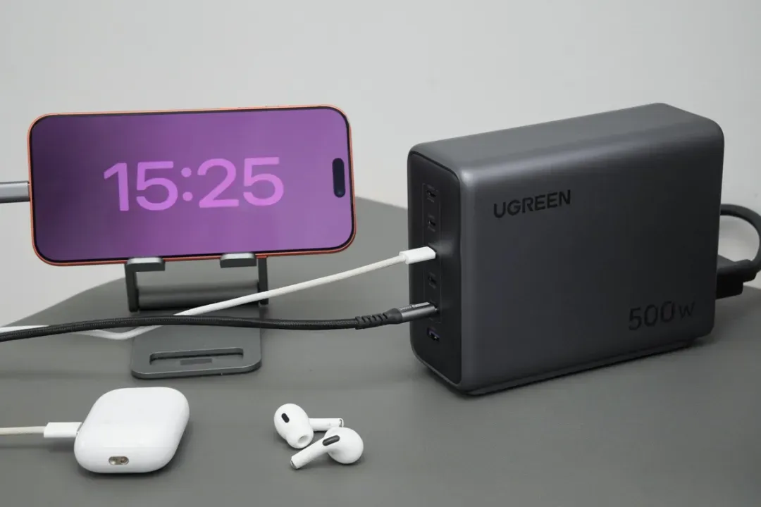 UGREEN Unveils 500W GaN Desktop Charging Station-Chargerlab