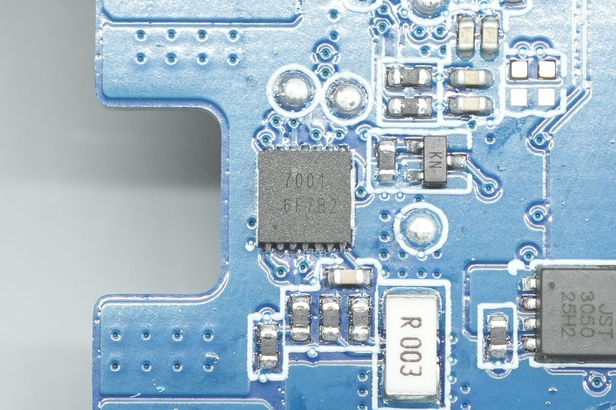 Teardown of the Xiaomi Built-in Cable Power Bank 20000mAh 22.5W 2026-Chargerlab